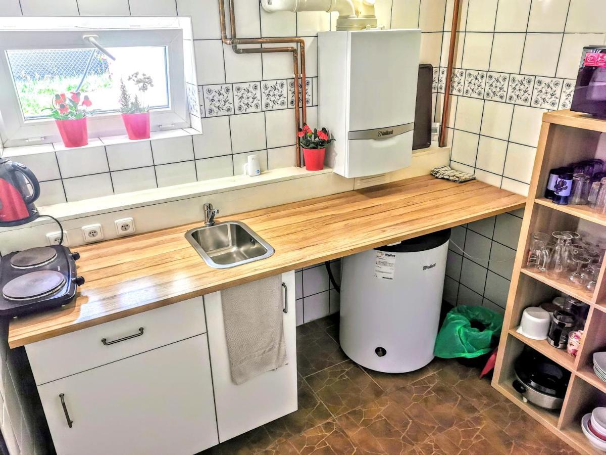 Ubytovani V Podhoubi Apartman Broumov Kültér fotó