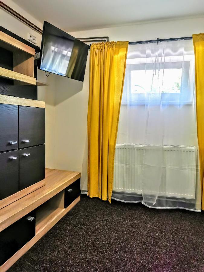 Ubytovani V Podhoubi Apartman Broumov Kültér fotó